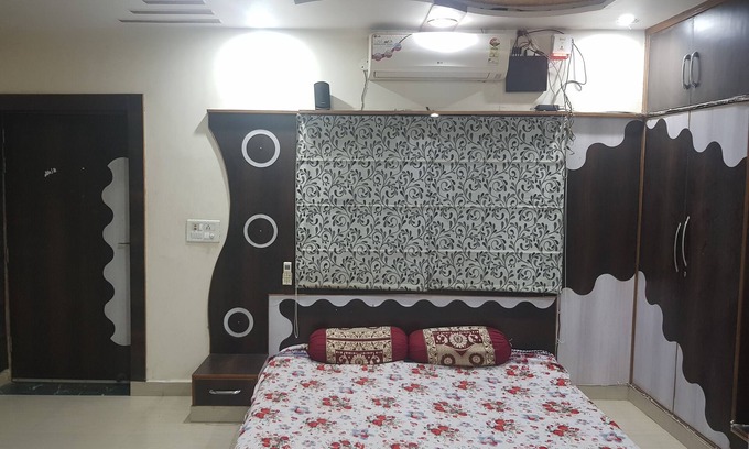 Agra House | Cozy Stay Near the Historic Tomb of Akbar Sikandra