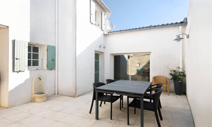 Sainte-Marie-de-Re Apartment | Family-Friendly Holiday Home MARCEANE in Sainte Marie de Ré