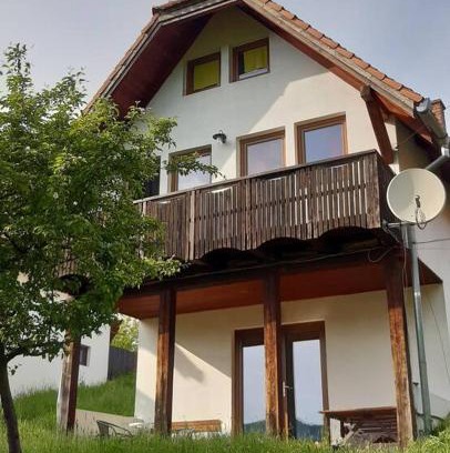 Cisnadioara House | Cozy House Michael: Family-Friendly Stay in Cisnadioara