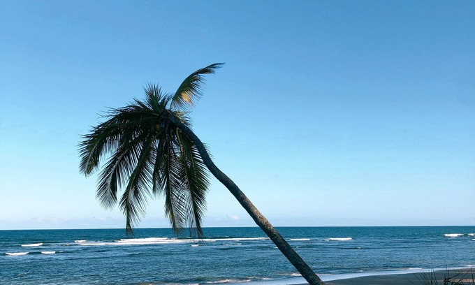 Marau House | Beachfront Bliss: House on the Beach in Península de Maraú