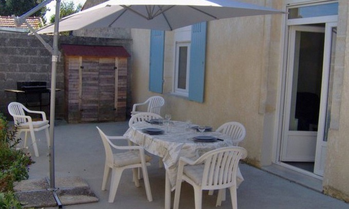 Fouras House | Inviting House with Terrace, Garden & Ocean View - Rated 9.8