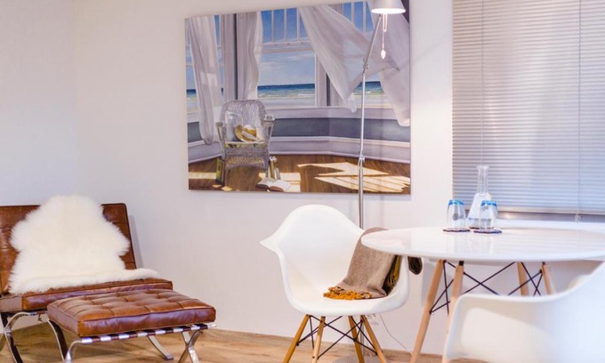Meilen District House | Discover House of Harmony: Spa Retreat with Breakfast