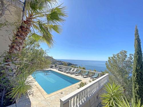 Almadraba-Canyelles Villa | Discover House of Paradise Roses: Oceanfront Retreat Awaits