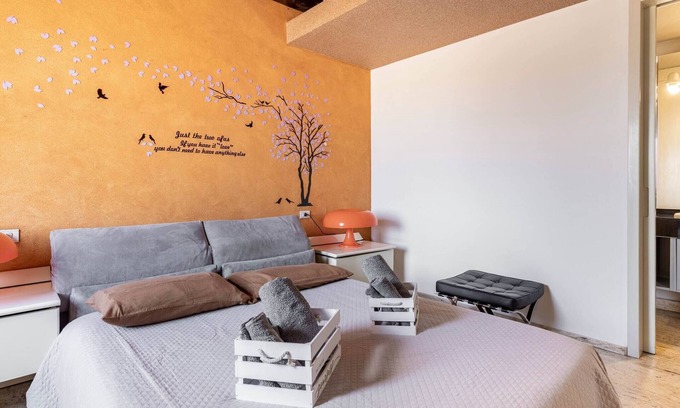 Centro Urbano Apartment | Experience the Unique Sweet Apartment at House of the Architect