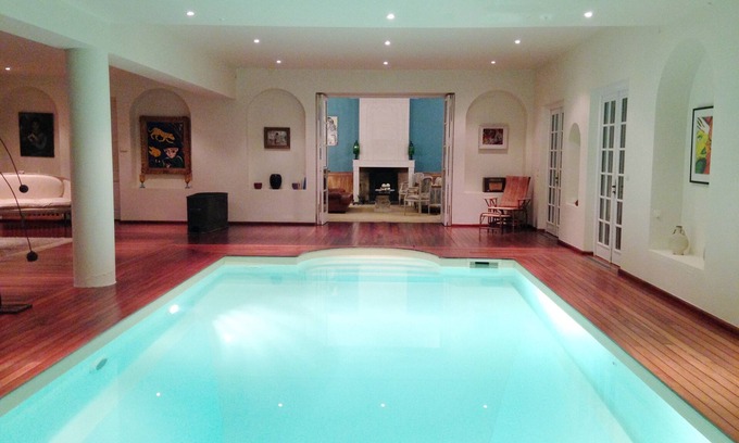 Montreuil-aux-Lions House | Guest Rated: House of Vine Growers & Winemakers Retreat