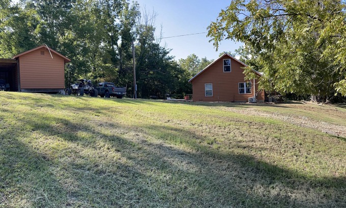 Tia Juana House | Idyllic Retreat on 80 Acres with Extra Cabins Available