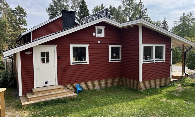 Ingaro House | Family-Friendly House on Ingarö: Nature, Lake & Sea Retreat