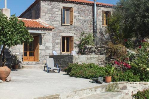 Lesbos House | Relaxing House on Lesbos, Greece - Rated 9.1/10