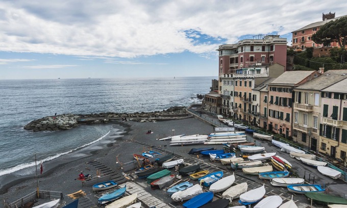 Sturla House | Beachfront House with Parking Just Steps from the Ocean
