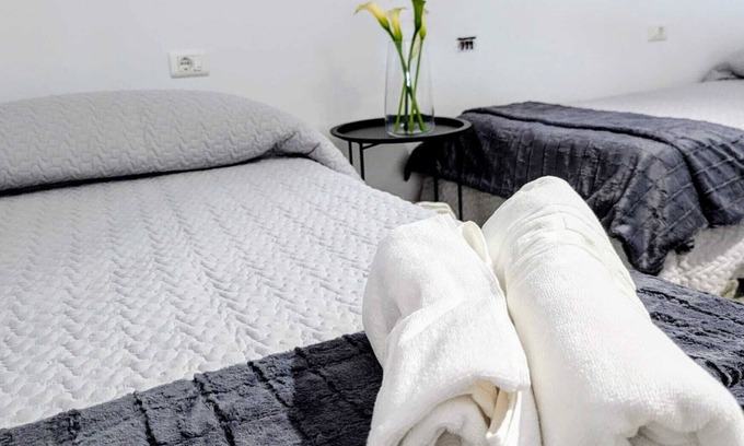 Barro House | House on the Camino de Santiago in Barro