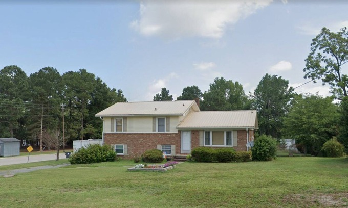 Zebulon House | Pet-Friendly House on the Hill: Ideal for Family Getaways