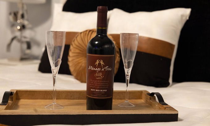 Fortson House | House on the Hill: Southern Hospitality & Great Amenities