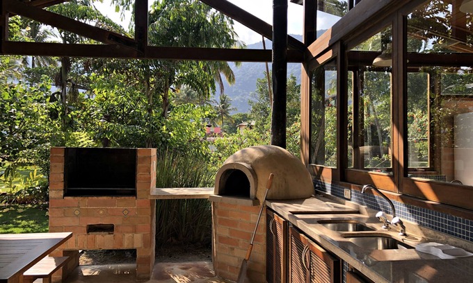 Guaeca House | Seaside Escape: House on the Sand in Guaecá, Rated 10/10