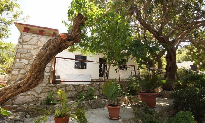 Cove Rogacic House | House PAULO2 (103601-K1) - Vis - island Vis