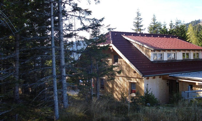 Bad Sankt Leonhard im Lavanttal House | Explore House Petra 2: Sauna in Ski & Hike Paradise
