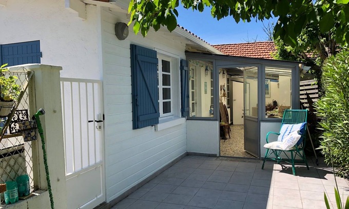 Royan House | Discover House Royan: Steps from Chay and Pigeonnier Beaches