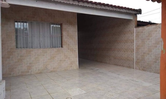 Mongagua House | Discover House Season Mongaguá: Oceanfront Family Retreat