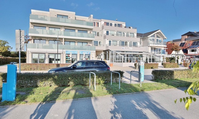 Haffkrug Apartment | Seaside Retreat: Experience Our Penthouse With Ocean Views