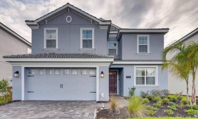 Davenport House | Pet-Friendly House with Private Pool & Perfect 10/10 Rating
