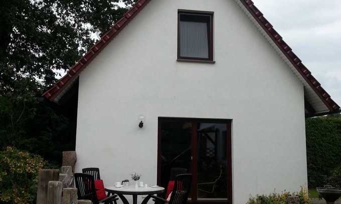 Ostseebad Prerow Apartment | Top-Rated House Utspannen with Ocean Views and Family-Friendly Amenities
