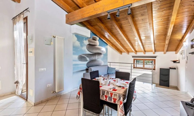 Sud-Ovest Apartment | Comfortable Verona Zen Apartment for Up to 7 Guests