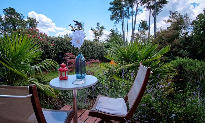 Aubenas Villa | Inviting Villa in Aubenas with Pool and Spa Amenities