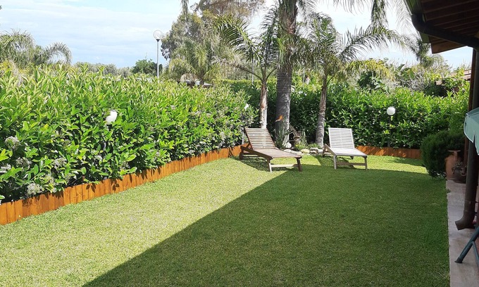 Piana Calzata Villa | Cozy Villa in Cefalù with Oceanfront Views and Pool