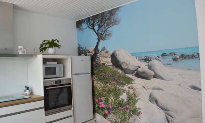 Fouesnant House | Relaxing Villa in Fouesnant with Oceanfront Garden Oasis