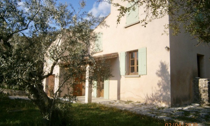 Saint-Pierre-de-Vassols House | Stunning House with Breathtaking Views for Groups of 9