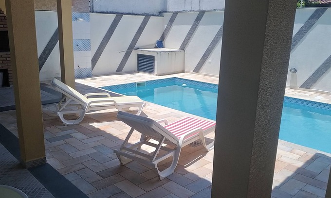 Cidade Nova Peruibe House | Inviting House with Pool, Steps from Beach in Peruíbe