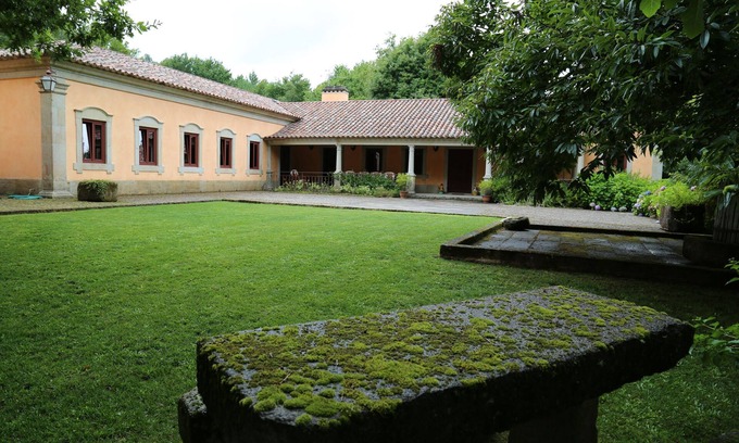 Ponte de Lima House | Spacious 6-Bedroom House with Pool, Ideal for Families