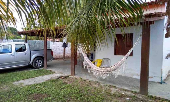 Aratuba House | Explore a Spacious House with Land in Berlinque, Brazil