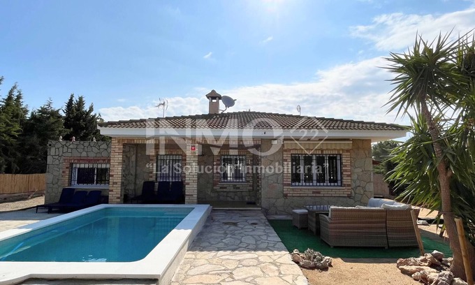 Club Mont-roig House | Club Montroig: Family-Friendly Retreat with Private Pool