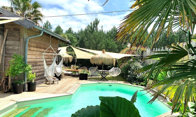 Messanges House | Exotic Pool House: Pet-Friendly Oasis with a Perfect Score