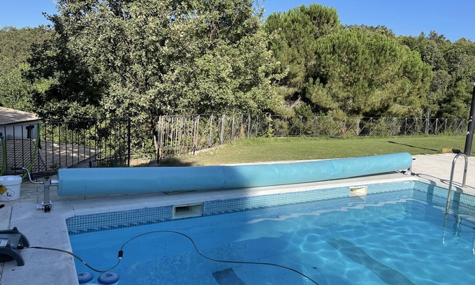 Penacaballera House | Tranquil House with Garden and Pool in Sierra de Bejar