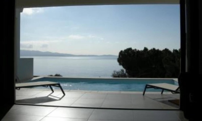Ajaccio Villa | Idyllic House with Garden and Oceanfront Amenities
