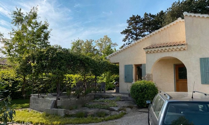 Valreas House | Relaxing House with Garden and Spa in Beautiful Provence