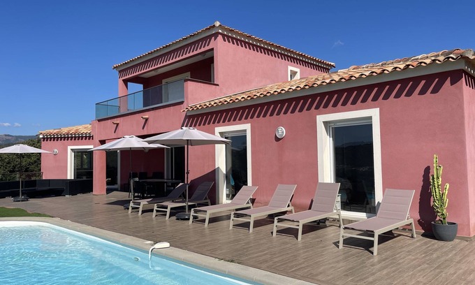Cargese House | Inviting House with Pool for 10 Guests by the Ocean