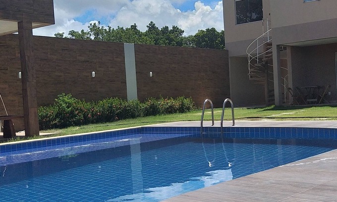 Barra do Jacuipe House | Ideal House with Pool for Unforgettable Barra do Jacuipe Getaway