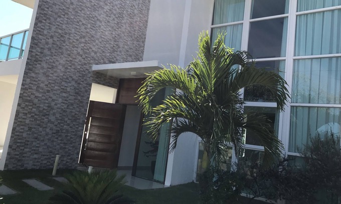 Maceio House | Idyllic House with Pool & Beach Access at Ipióca Condominium