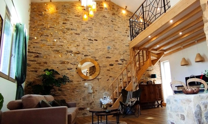 Lege House | Tranquil Countryside Retreat with Private Hammam and Spa