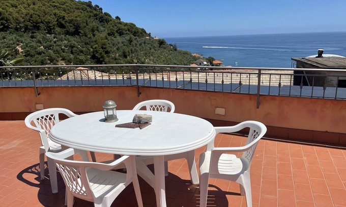 Cervo House | Oceanfront House with Sea View Terrace & Free Parking