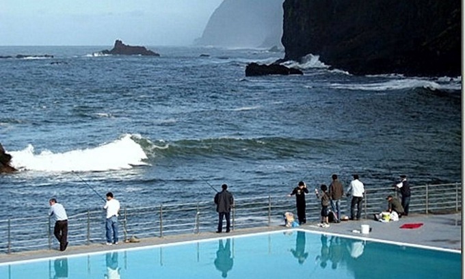 Ponta Delgada House | Seaside Retreat with Breathtaking Views in Madeira