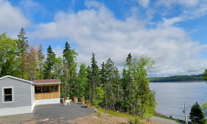 Mulgrave House | Ocean View House: Guest Rated 9.8 with Family-Friendly Amenities