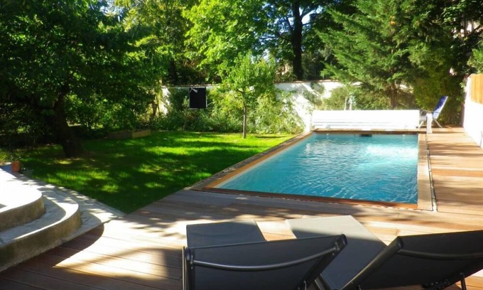 Cote Pavee House | Family Retreat with Pool and Garden in Toulouse – Rated 9.4
