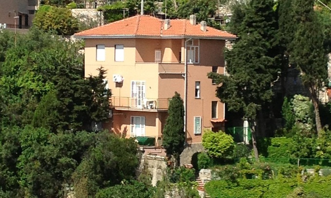 Finale Ligure Apartment | Beachside Retreat with Ocean View Terrace Near the Shore