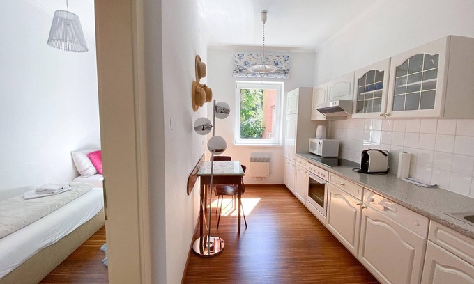 Augsdorf Apartment | Family-Friendly House Zinnauer with Kitchen Amenities