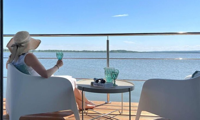Mielno Boat Rental | Cozy Waterfront Retreat for Up to 4 Guests with Breakfast