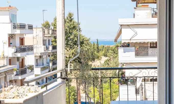 Kalamaria House | Oceanfront Serenity at Houseloft Kalamaria Highview