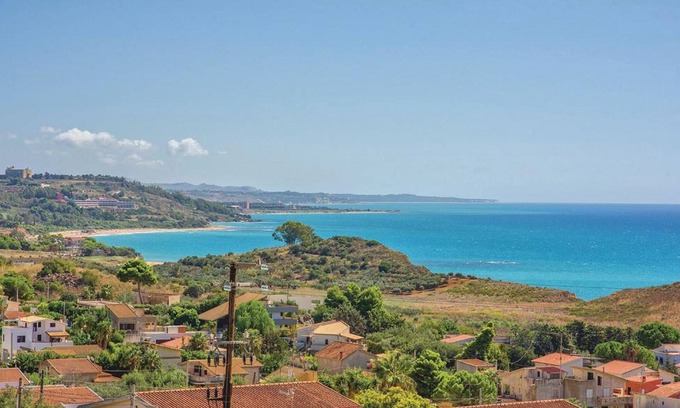 Localita San Giorgio Apartment | Oceanfront Yucca Apartments Steps from the Beach